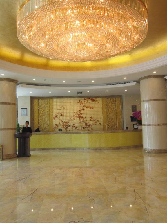Plaza Hotel Beijing Exterior photo